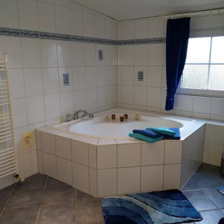 Privatzimmer Guhl Munster im Heidekreis Esterno foto
