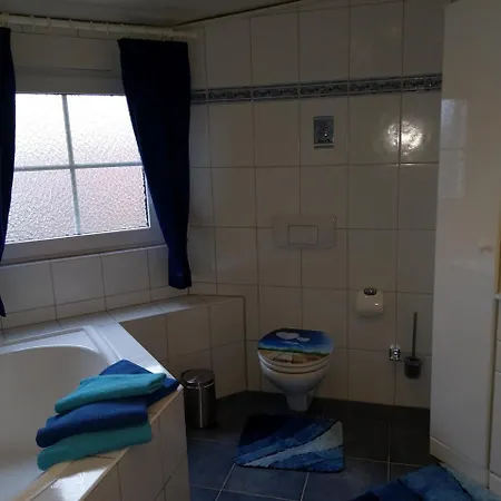 Privatzimmer Guhl Munster im Heidekreis Esterno foto